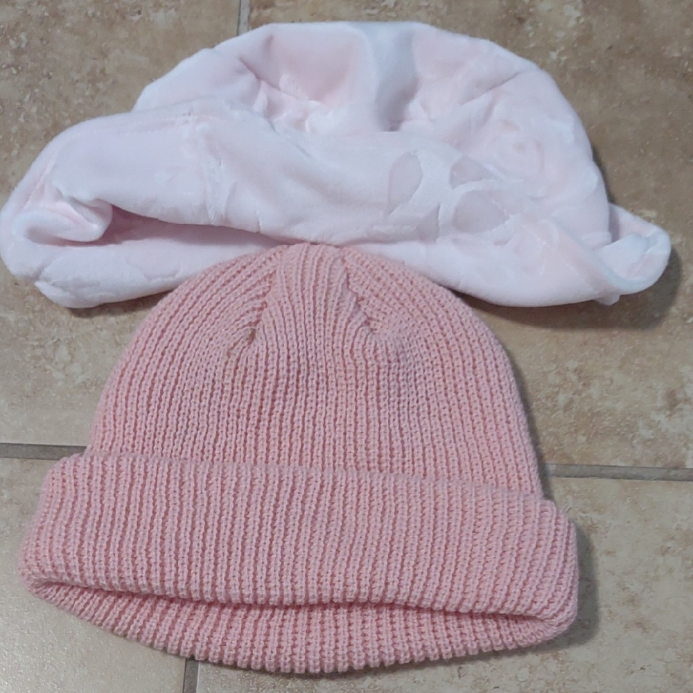 Pink Knit Beanie Set -Young Girl